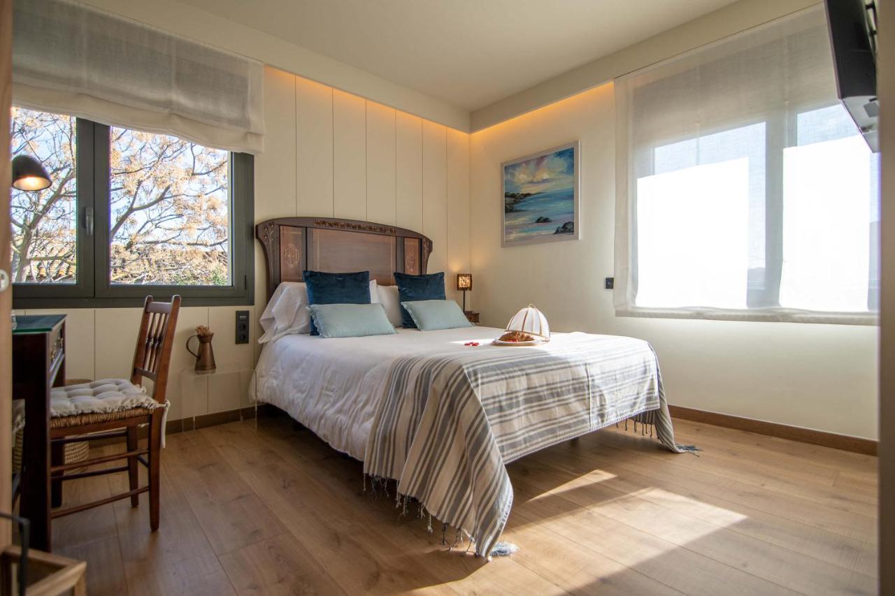 Can Dispes Hotel Rural Viladamat Luaran gambar