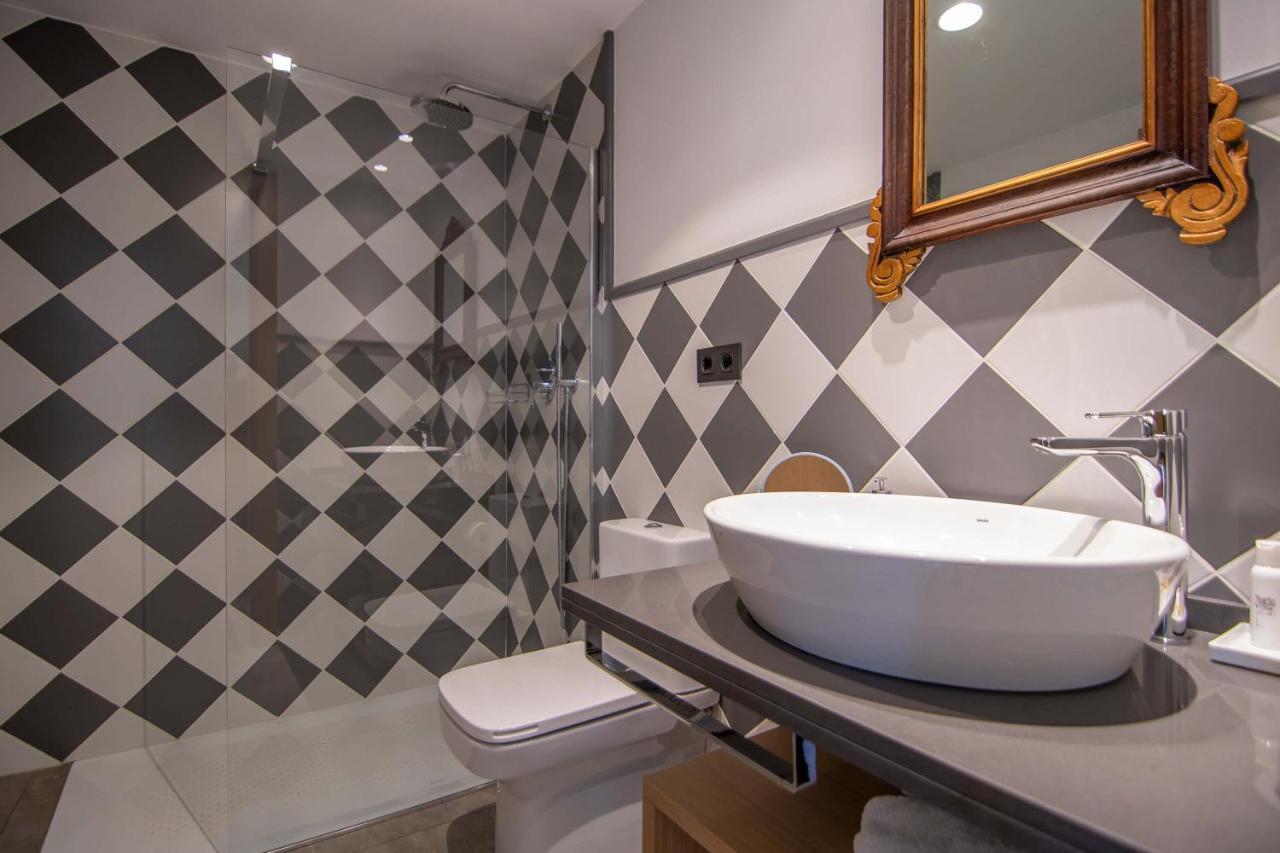 Can Dispes Hotel Rural Viladamat Luaran gambar